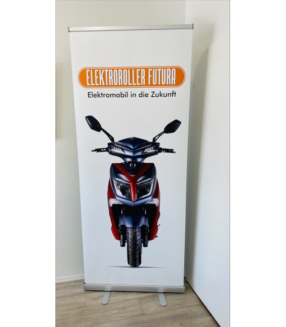 Roll-Up-Banner