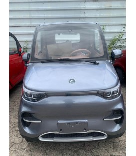 Kabinenroller 'Flow Li', 45 km/h, bis zu 140 km Reichweite,  Lithium-Akku
